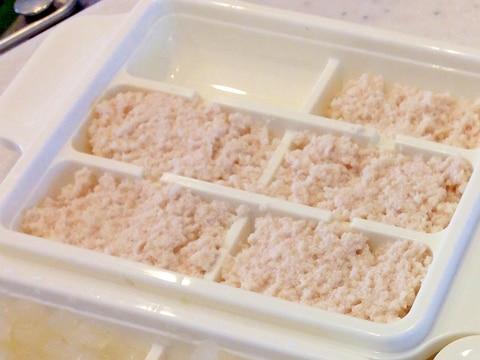 離乳食中期 鶏肉ささみのフリージング レシピ 作り方 By Hush Little Baby 楽天レシピ 離乳食中期 鶏肉ささみのフリージング レシピ 作り方 By Hush Little Baby 楽天レシピ